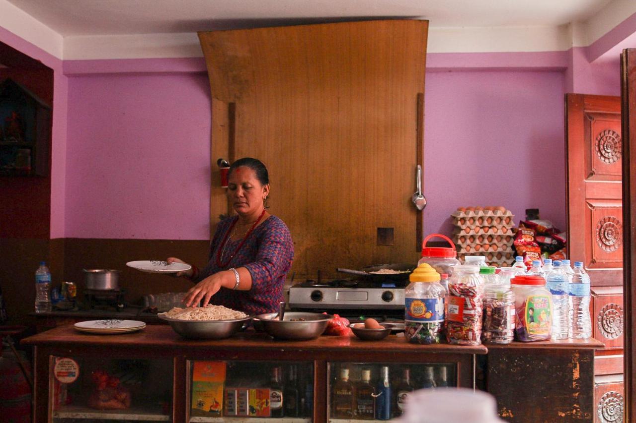 Eagle Nest Hotel Bhatgoan エクステリア 写真
